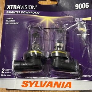 Sylvania XtraVision 9006 Halogen Headlight Bulbs